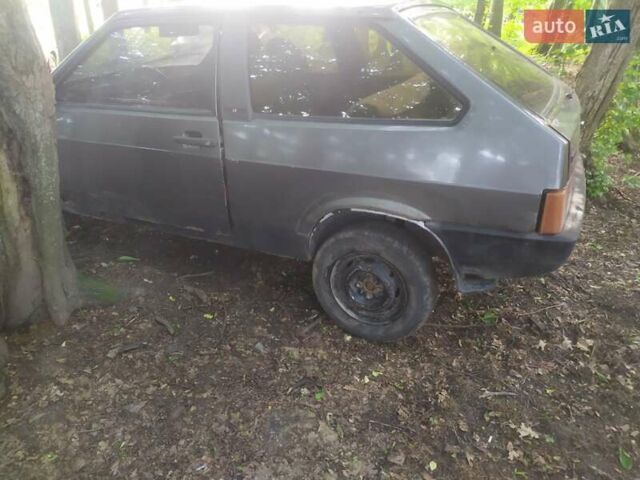 Серый ВАЗ 2108, объемом двигателя 1.3 л и пробегом 89 тыс. км за 300 $, фото 4 на Automoto.ua