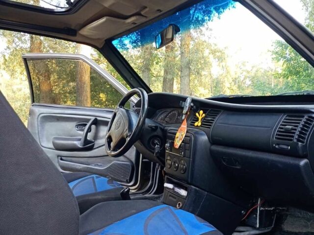 Серый ВАЗ 2108, объемом двигателя 1.3 л и пробегом 300 тыс. км за 1650 $, фото 7 на Automoto.ua