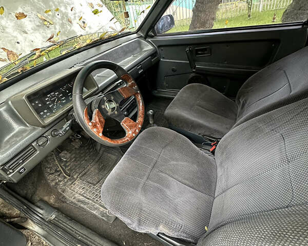 ВАЗ 2108 1992 в Киеве на Automoto.ua Серый ВАЗ 2108, объемом двигателя 1.3 л и пробегом 222 тыс. км за 950 $, фото 4 на Automoto.ua