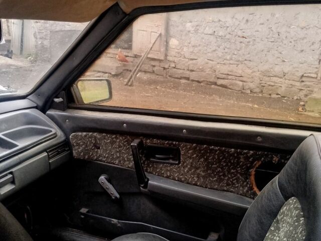 Серый ВАЗ 2108, объемом двигателя 0 л и пробегом 99 тыс. км за 600 $, фото 6 на Automoto.ua