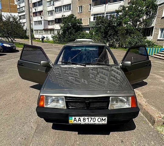 Серый ВАЗ 2108, объемом двигателя 1.3 л и пробегом 169 тыс. км за 750 $, фото 1 на Automoto.ua
