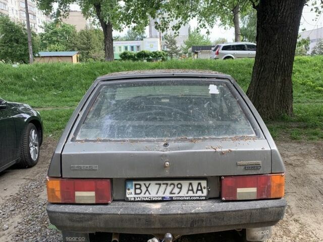 Серый ВАЗ 2108, объемом двигателя 1.5 л и пробегом 80 тыс. км за 361 $, фото 3 на Automoto.ua