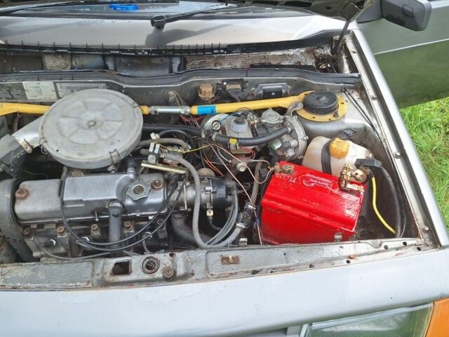 Серый ВАЗ 2108, объемом двигателя 1.3 л и пробегом 270 тыс. км за 350 $, фото 3 на Automoto.ua