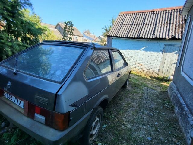 Серый ВАЗ 2108, объемом двигателя 1.3 л и пробегом 250 тыс. км за 326 $, фото 1 на Automoto.ua