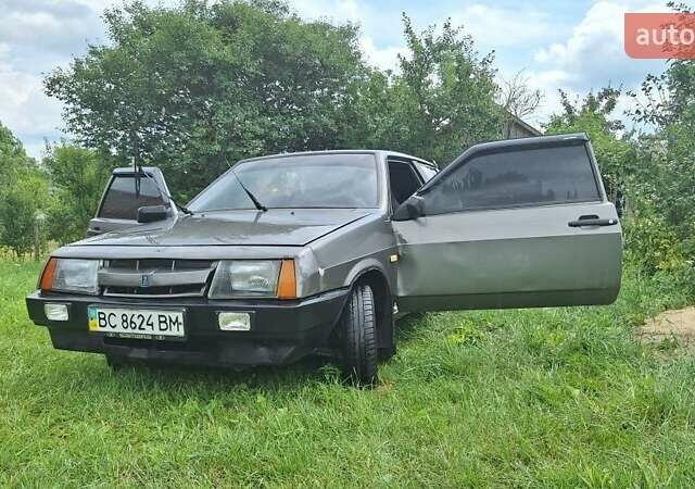 Серый ВАЗ 2108, объемом двигателя 1.3 л и пробегом 270 тыс. км за 350 $, фото 7 на Automoto.ua