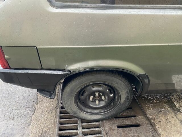 Серый ВАЗ 2108, объемом двигателя 1.5 л и пробегом 150 тыс. км за 1200 $, фото 4 на Automoto.ua