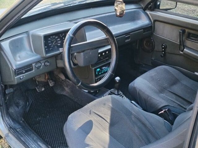 Сірий ВАЗ 2108, об'ємом двигуна 1.5 л та пробігом 100 тис. км за 950 $, фото 5 на Automoto.ua