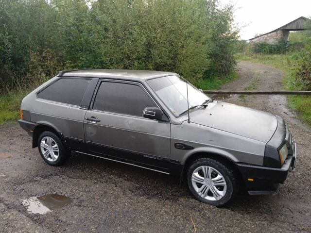 Серый ВАЗ 2108, объемом двигателя 1.3 л и пробегом 1 тыс. км за 900 $, фото 3 на Automoto.ua