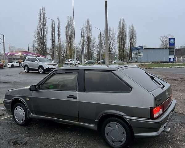 Серый ВАЗ 2108, объемом двигателя 1.6 л и пробегом 300 тыс. км за 875 $, фото 1 на Automoto.ua