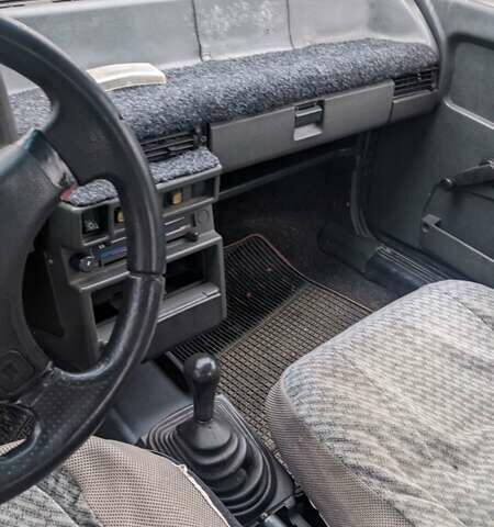 Серый ВАЗ 2108, объемом двигателя 1.1 л и пробегом 300 тыс. км за 700 $, фото 2 на Automoto.ua