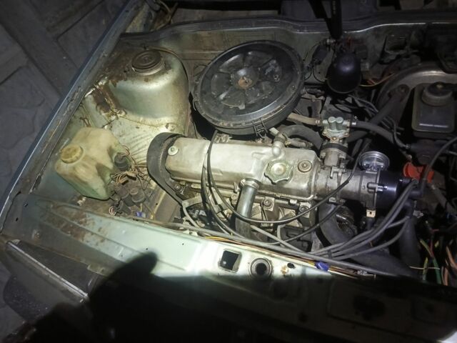 Серый ВАЗ 2108, объемом двигателя 0 л и пробегом 200 тыс. км за 644 $, фото 3 на Automoto.ua