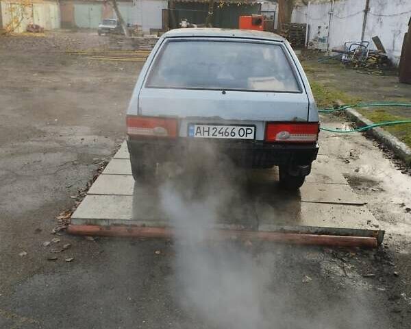 Серый ВАЗ 2108, объемом двигателя 1.5 л и пробегом 257 тыс. км за 600 $, фото 4 на Automoto.ua