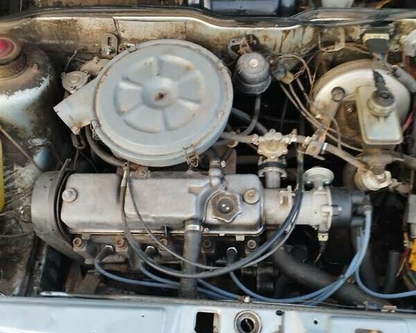 Серый ВАЗ 2108, объемом двигателя 1.5 л и пробегом 257 тыс. км за 600 $, фото 8 на Automoto.ua