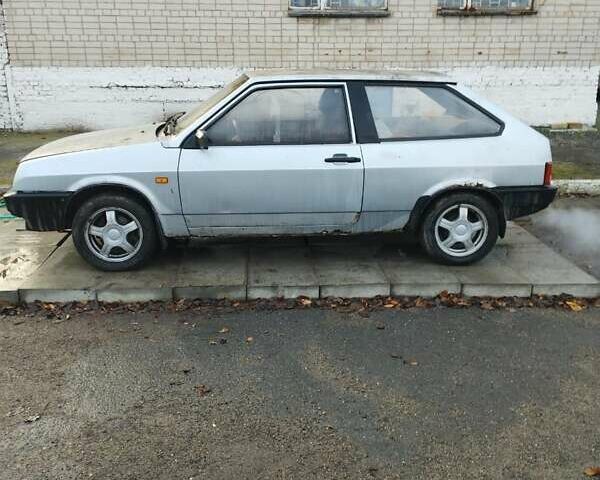 Серый ВАЗ 2108, объемом двигателя 1.5 л и пробегом 257 тыс. км за 600 $, фото 1 на Automoto.ua