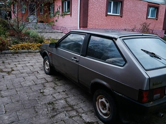 ВАЗ 2108 1999 в Изяслве на Automoto.ua Серый ВАЗ 2108, объемом двигателя 1.5 л и пробегом 200 тыс. км за 1000 $, фото 2 на Automoto.ua