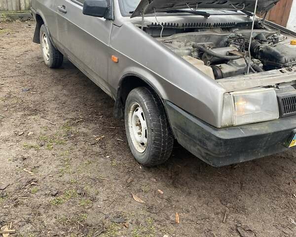 Сірий ВАЗ 2108, об'ємом двигуна 1.5 л та пробігом 100 тис. км за 800 $, фото 3 на Automoto.ua