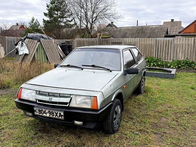 Серый ВАЗ 2108, объемом двигателя 1.5 л и пробегом 60 тыс. км за 790 $, фото 6 на Automoto.ua