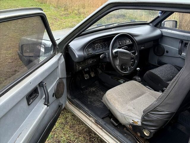 Серый ВАЗ 2108, объемом двигателя 1.5 л и пробегом 60 тыс. км за 790 $, фото 2 на Automoto.ua