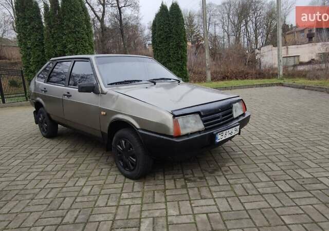 Серый ВАЗ 2108, объемом двигателя 1.5 л и пробегом 190 тыс. км за 550 $, фото 19 на Automoto.ua