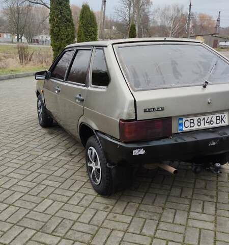 Серый ВАЗ 2108, объемом двигателя 1.5 л и пробегом 190 тыс. км за 550 $, фото 5 на Automoto.ua