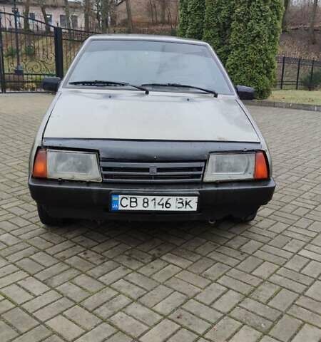 Серый ВАЗ 2108, объемом двигателя 1.5 л и пробегом 190 тыс. км за 550 $, фото 2 на Automoto.ua