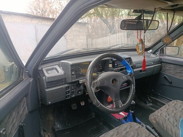 Серый ВАЗ 2108, объемом двигателя 1.5 л и пробегом 5 тыс. км за 865 $, фото 4 на Automoto.ua