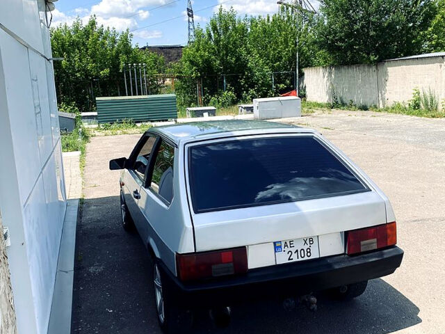 Сірий ВАЗ 2108, об'ємом двигуна 1.5 л та пробігом 300 тис. км за 1900 $, фото 5 на Automoto.ua