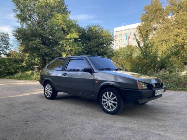 Серый ВАЗ 2108, объемом двигателя 1.5 л и пробегом 200 тыс. км за 1700 $, фото 3 на Automoto.ua