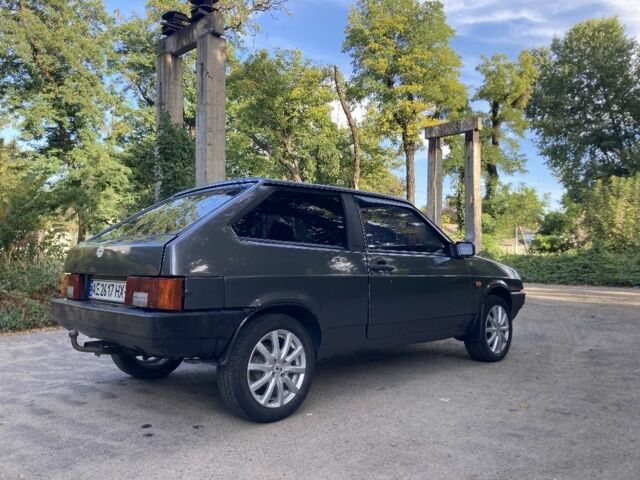 Серый ВАЗ 2108, объемом двигателя 1.5 л и пробегом 200 тыс. км за 1450 $, фото 4 на Automoto.ua