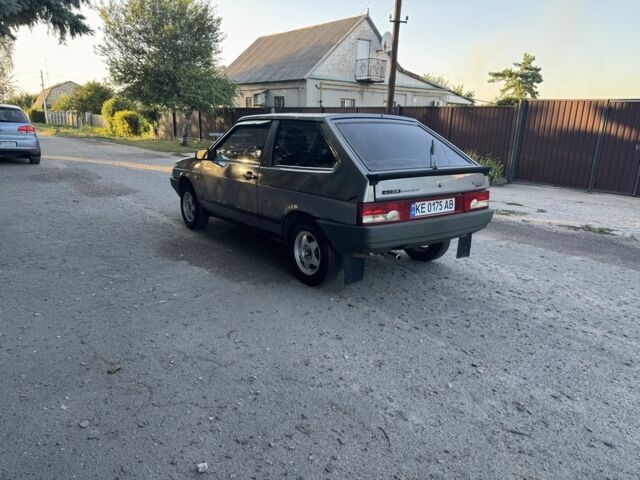 Серый ВАЗ 2108, объемом двигателя 1.1 л и пробегом 151 тыс. км за 1600 $, фото 4 на Automoto.ua