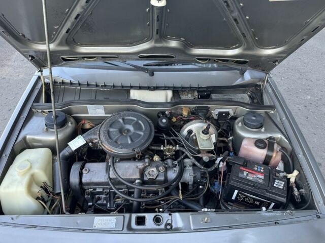 Серый ВАЗ 2108, объемом двигателя 1.1 л и пробегом 151 тыс. км за 1600 $, фото 10 на Automoto.ua