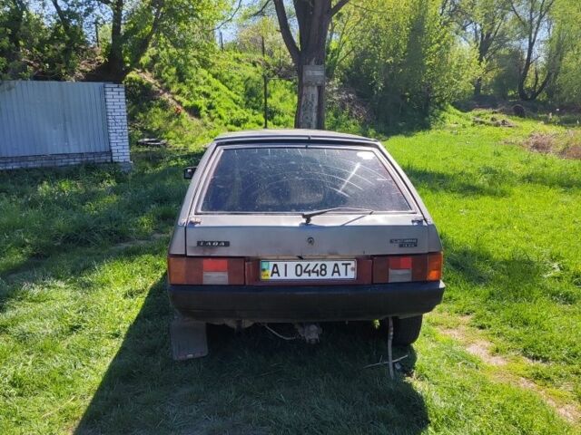 Серый ВАЗ 2108, объемом двигателя 1.3 л и пробегом 383 тыс. км за 462 $, фото 3 на Automoto.ua