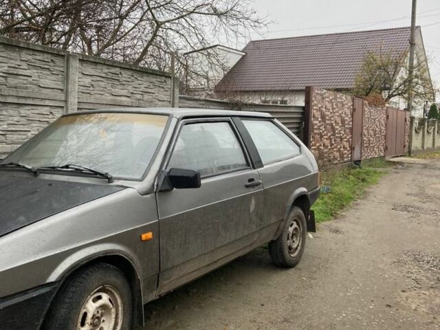 Серый ВАЗ 2108, объемом двигателя 1.5 л и пробегом 200 тыс. км за 474 $, фото 2 на Automoto.ua