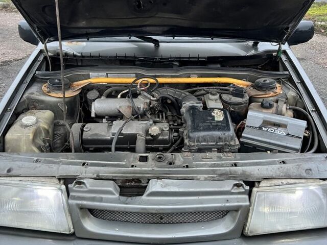 Сірий ВАЗ 2108, об'ємом двигуна 1.6 л та пробігом 300 тис. км за 875 $, фото 7 на Automoto.ua