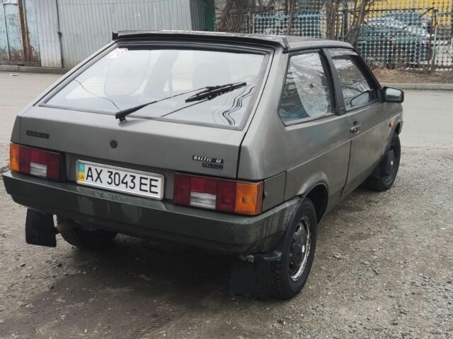 Серый ВАЗ 2108, объемом двигателя 1.5 л и пробегом 500 тыс. км за 1500 $, фото 1 на Automoto.ua