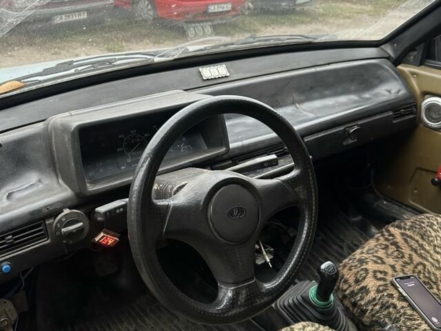 Синій ВАЗ 2108, об'ємом двигуна 1.5 л та пробігом 300 тис. км за 450 $, фото 4 на Automoto.ua
