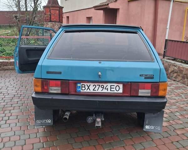 Синий ВАЗ 2108, объемом двигателя 1.29 л и пробегом 300 тыс. км за 899 $, фото 2 на Automoto.ua