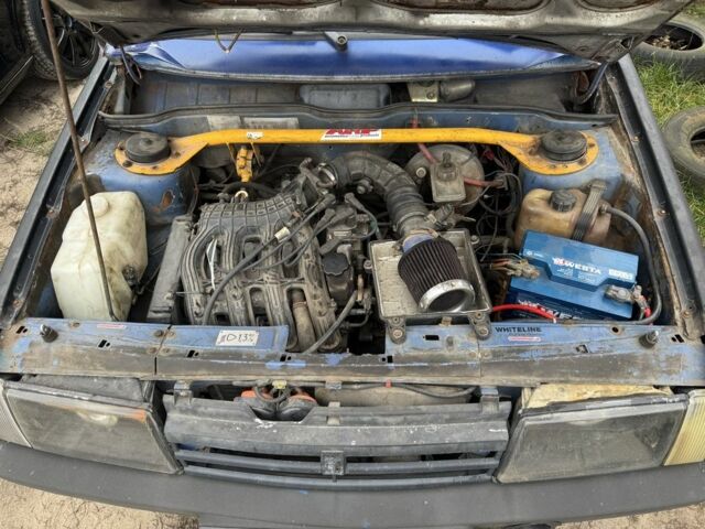 Синий ВАЗ 2108, объемом двигателя 1.6 л и пробегом 200 тыс. км за 1500 $, фото 2 на Automoto.ua