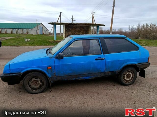 Синий ВАЗ 2108, объемом двигателя 1.3 л и пробегом 0 тыс. км за 450 $, фото 3 на Automoto.ua