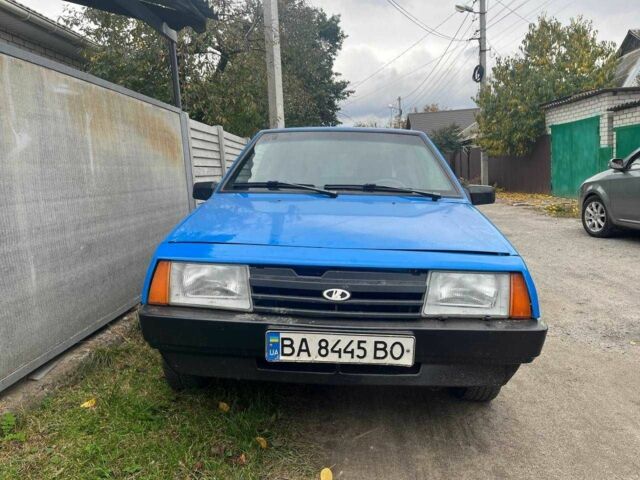 Синий ВАЗ 2108, объемом двигателя 1.3 л и пробегом 200 тыс. км за 800 $, фото 2 на Automoto.ua