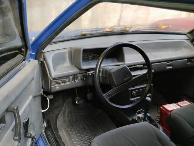 Синий ВАЗ 2108, объемом двигателя 1 л и пробегом 650 тыс. км за 500 $, фото 4 на Automoto.ua