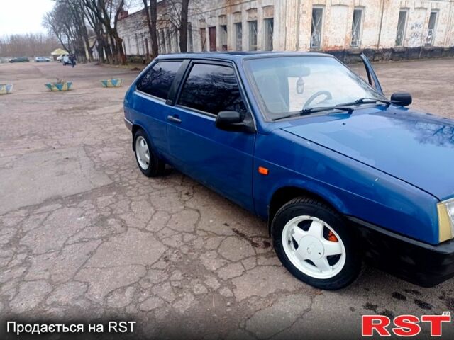Синий ВАЗ 2108, объемом двигателя 1.5 л и пробегом 339 тыс. км за 1550 $, фото 3 на Automoto.ua