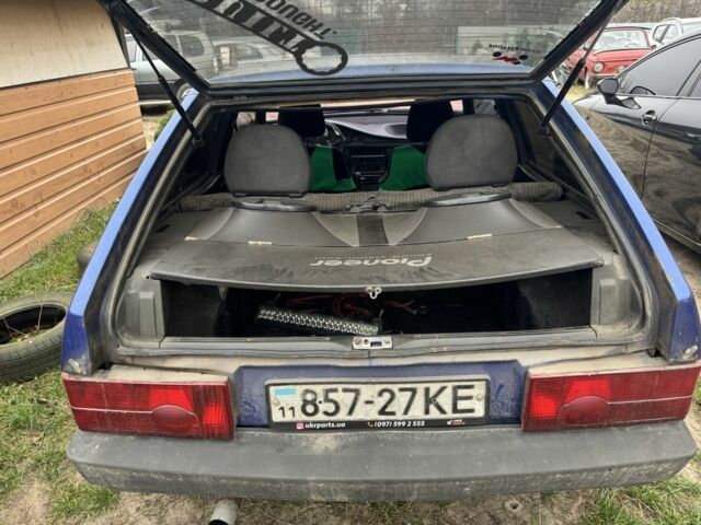 Синий ВАЗ 2108, объемом двигателя 1.6 л и пробегом 200 тыс. км за 1500 $, фото 3 на Automoto.ua