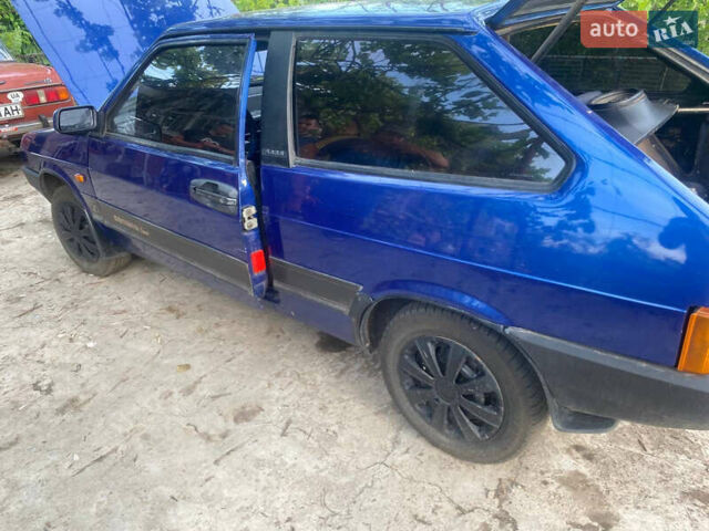 Синий ВАЗ 2108, объемом двигателя 1.3 л и пробегом 250 тыс. км за 791 $, фото 2 на Automoto.ua