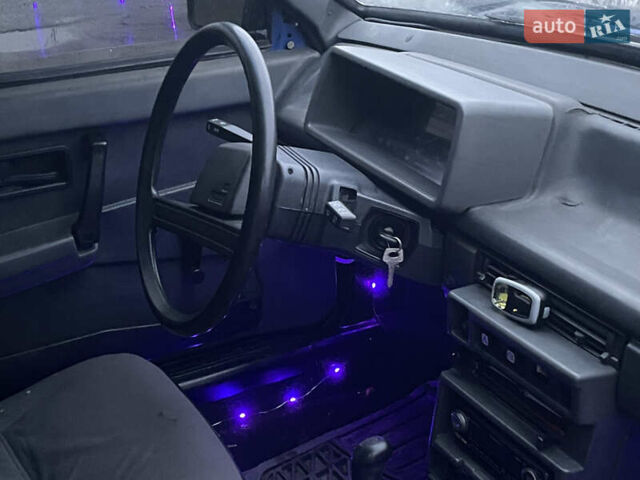 Синий ВАЗ 2108, объемом двигателя 1.3 л и пробегом 100 тыс. км за 950 $, фото 12 на Automoto.ua