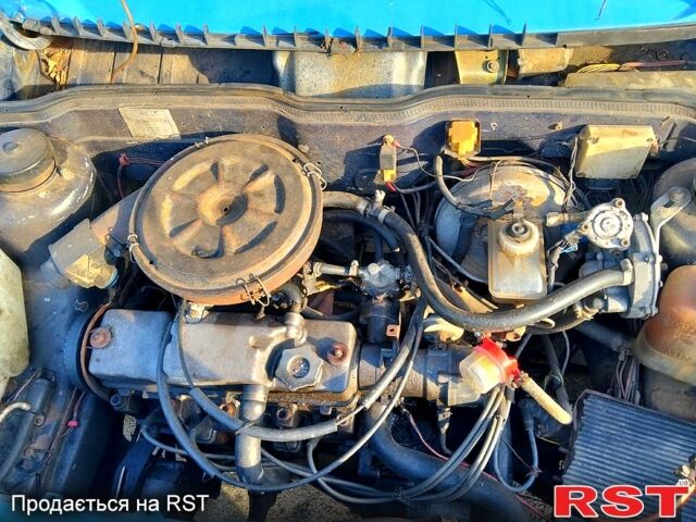 Синий ВАЗ 2108, объемом двигателя 1.5 л и пробегом 258 тыс. км за 450 $, фото 4 на Automoto.ua