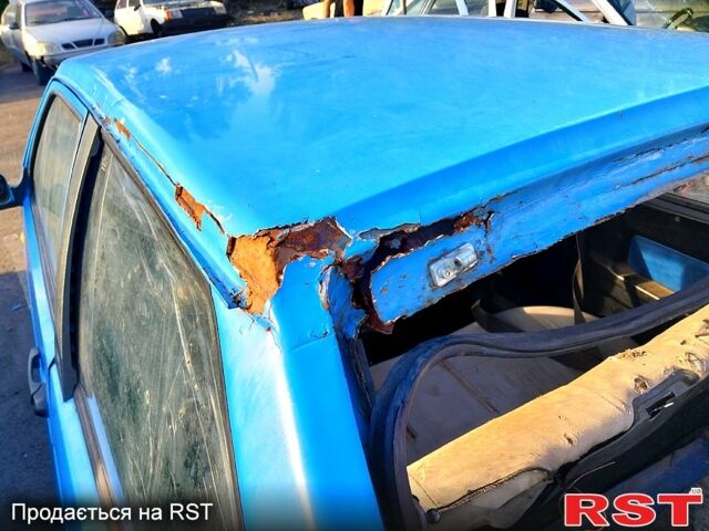 Синий ВАЗ 2108, объемом двигателя 1.5 л и пробегом 258 тыс. км за 450 $, фото 3 на Automoto.ua