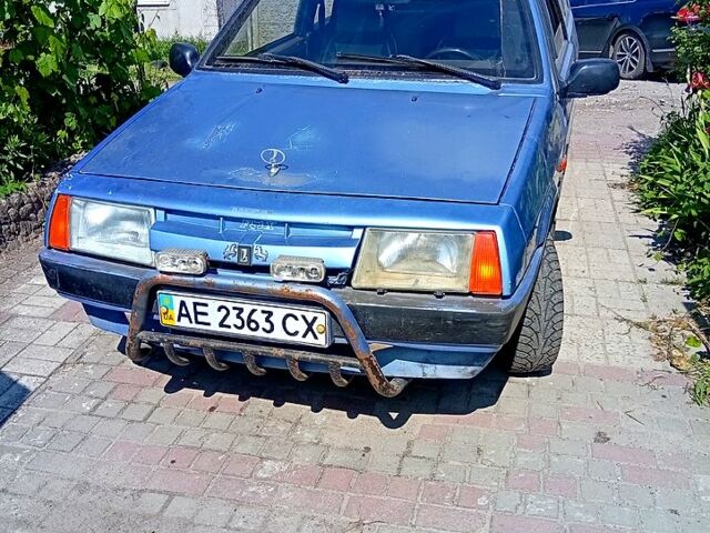 Синий ВАЗ 2108, объемом двигателя 1.3 л и пробегом 0 тыс. км за 600 $, фото 3 на Automoto.ua