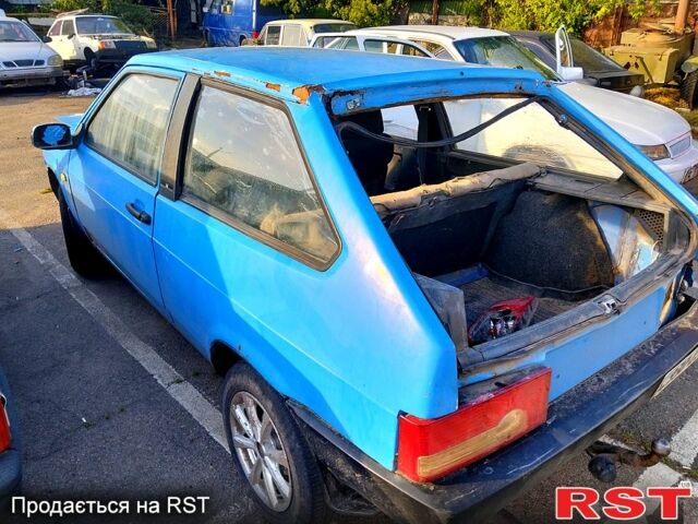 Синий ВАЗ 2108, объемом двигателя 1.5 л и пробегом 258 тыс. км за 450 $, фото 1 на Automoto.ua