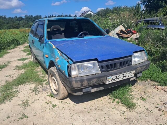 Синий ВАЗ 2108, объемом двигателя 0 л и пробегом 180 тыс. км за 237 $, фото 1 на Automoto.ua